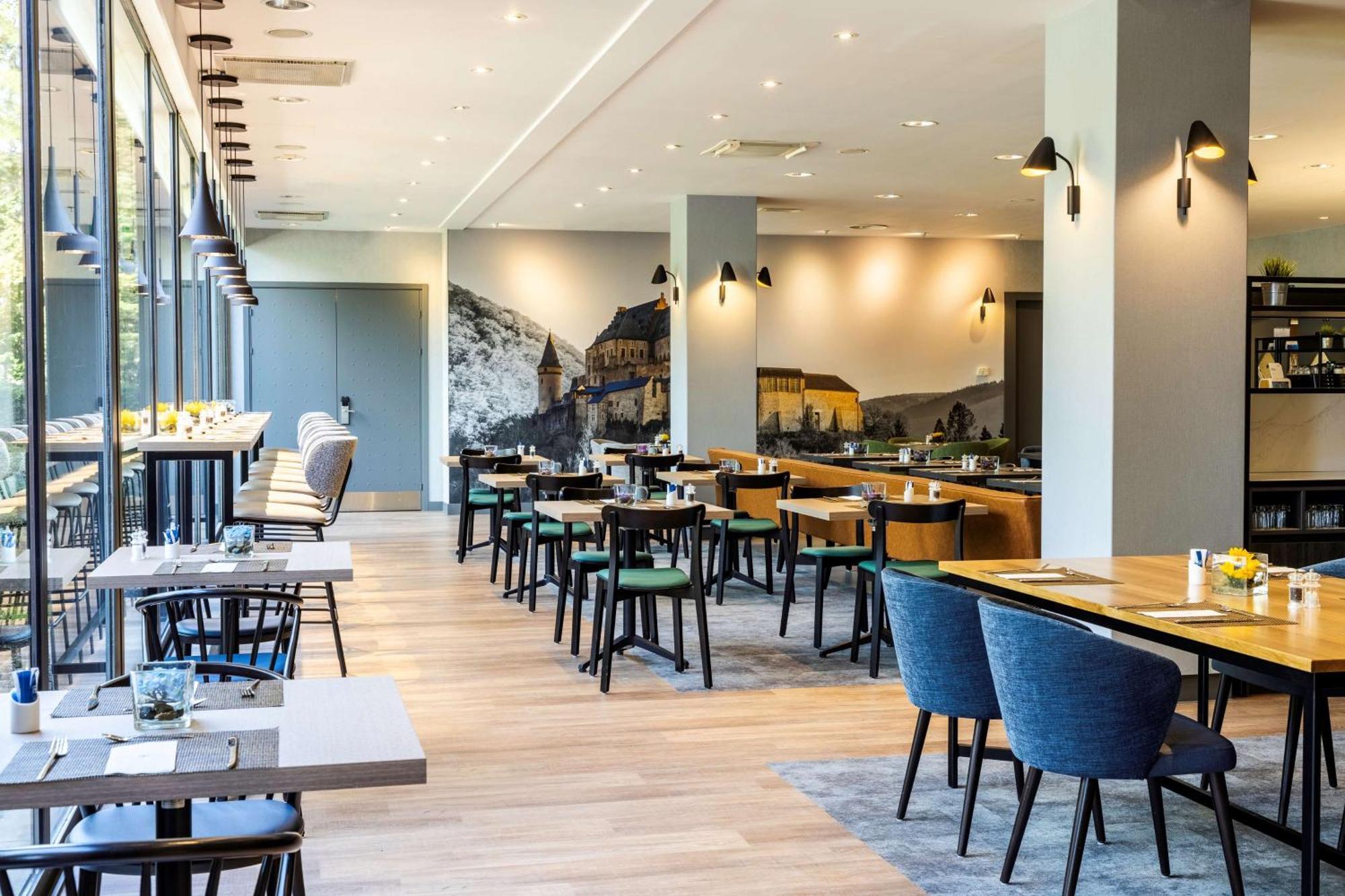 Nh Luxembourg Airport Hotel Niederanven Екстериор снимка